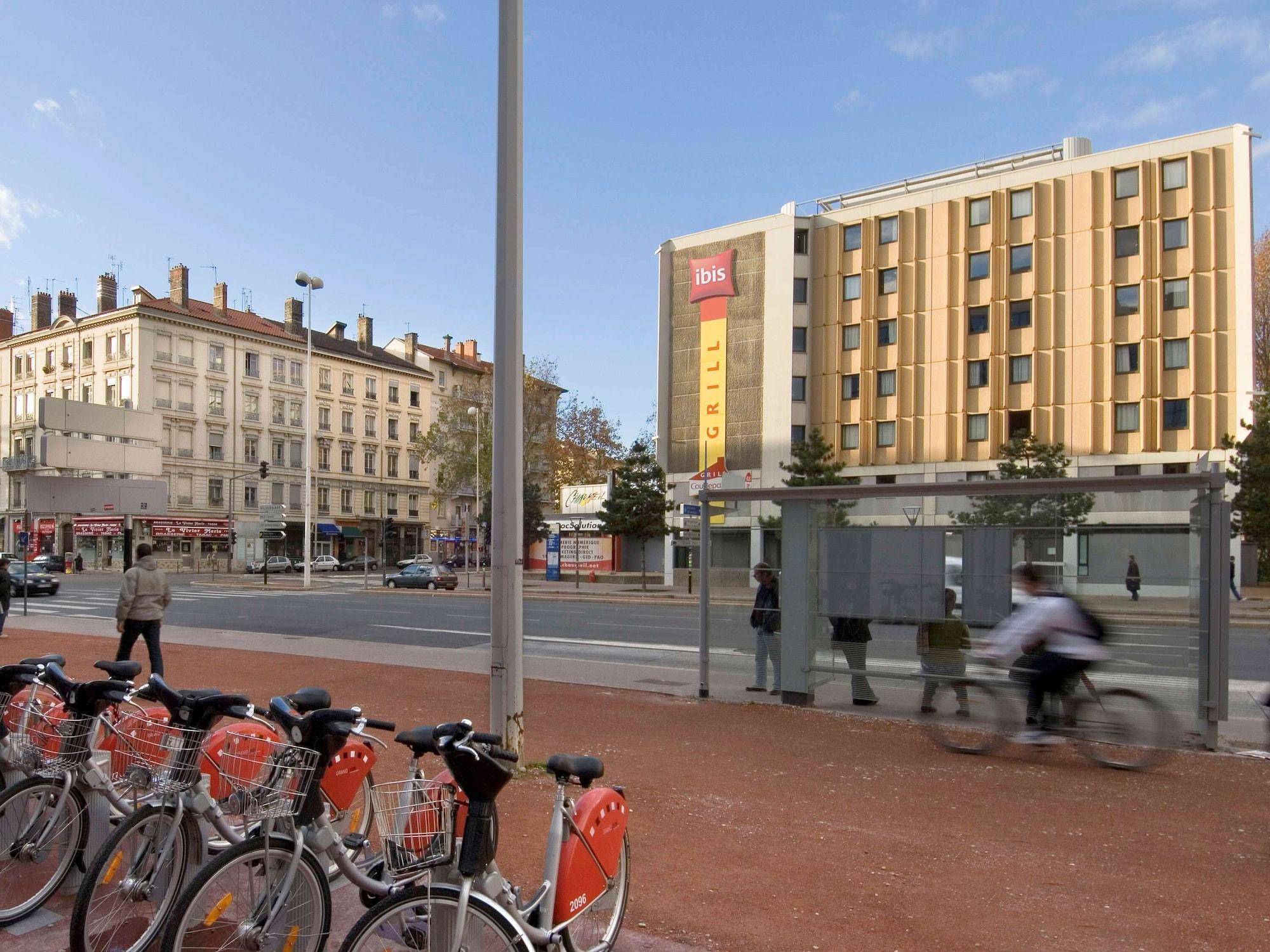 Ibis Lyon Gare Part Dieu Exterior foto